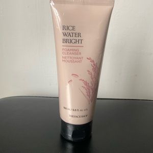 🌸 Rice, Water ,Bright foaming cleansing 5.0 FL